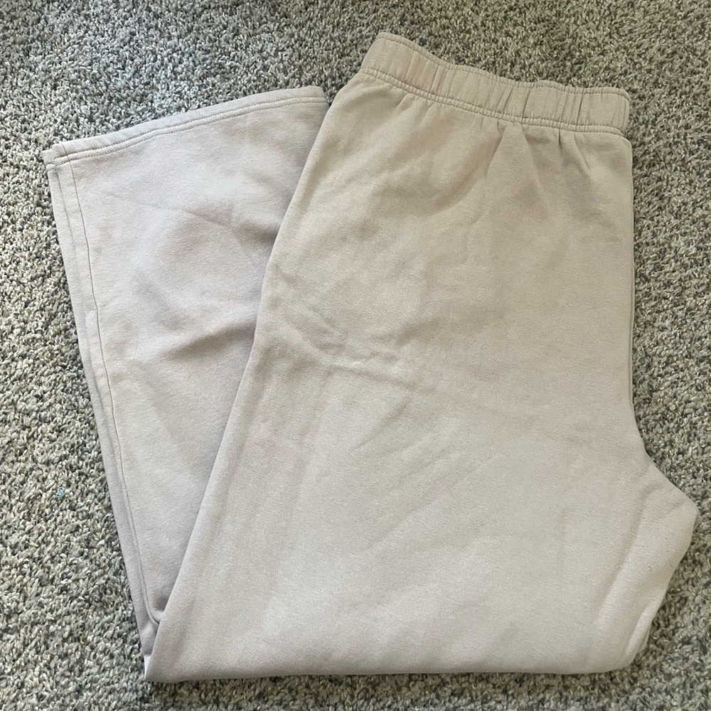 Athletic Works Women’s Wide Leg Beige Sweatpants